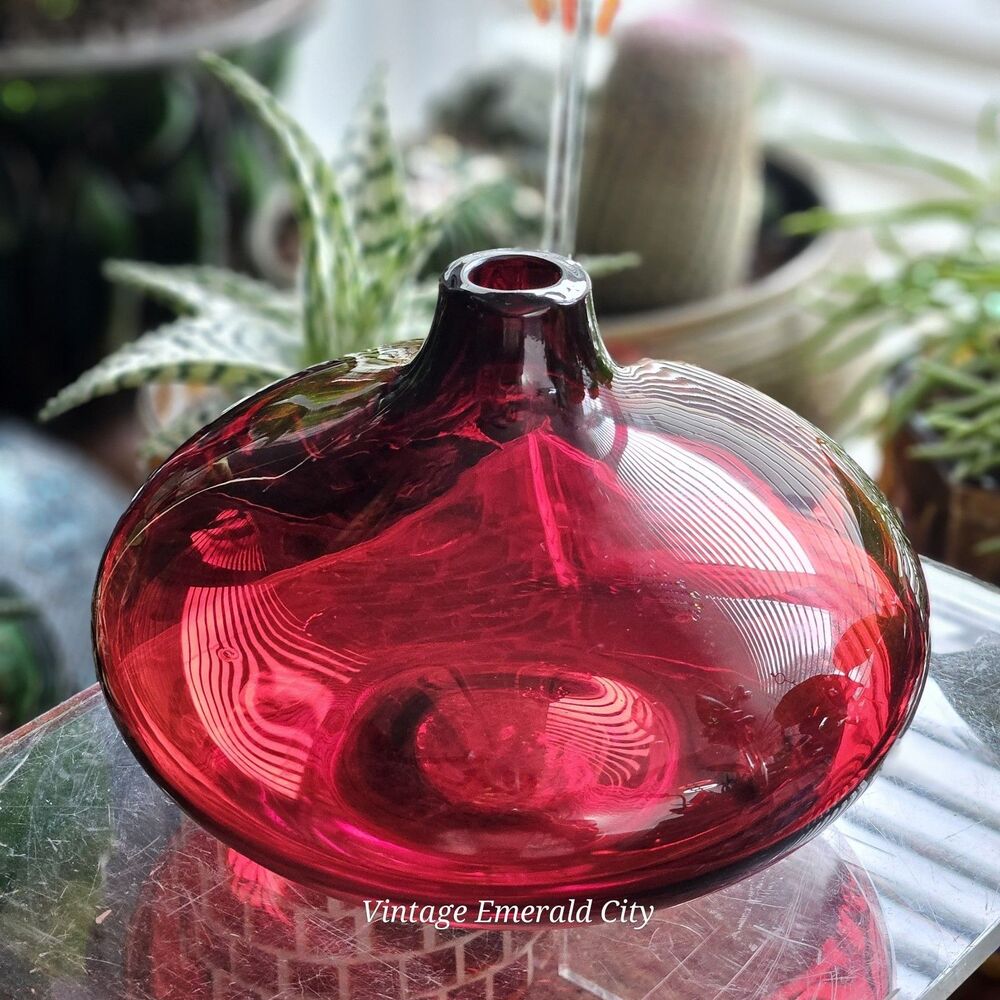 Vtg Ruby Cranberry Red Salong Hand Blown Glass Bud Vase Rounded Accent Piece